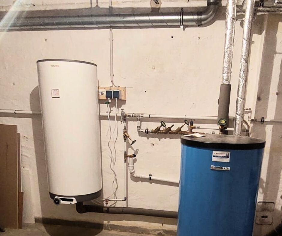 Autarkieboiler für den Sommerbetrieb. Die Heizung kann komplett abgeschaltet werden.