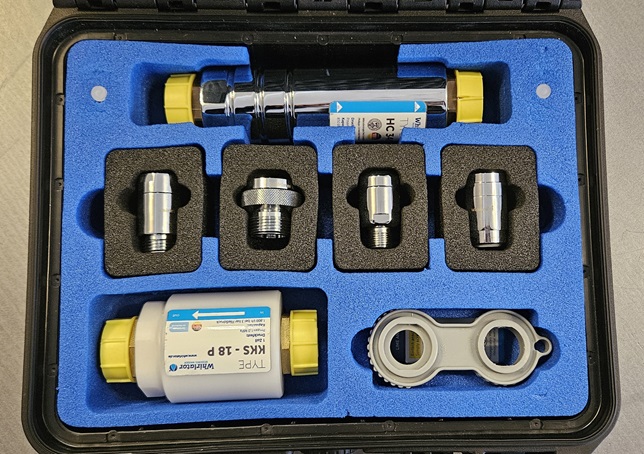 Verschiedene Whirlator Modelle im Vorführkoffer